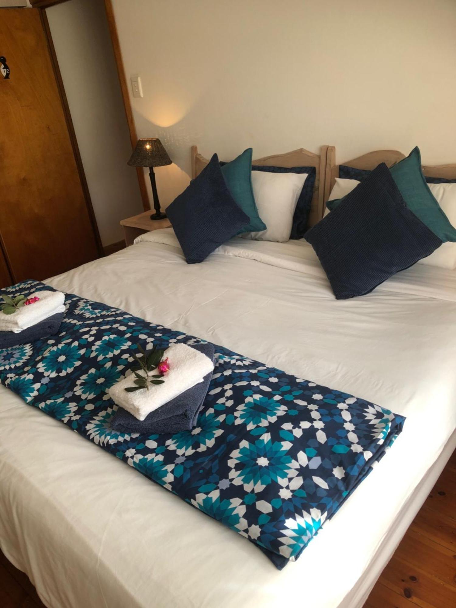 Aquarius Bed And Breakfast Jeffreys Bay Exterior photo